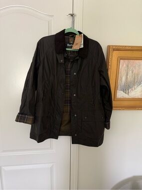 NWT US 10 UK 14 Barbour Classic Olive Beadnell Wax Jacket